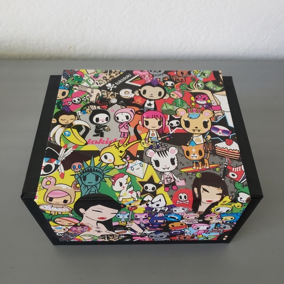 Tokidoki Limited Edition 'The Iconic Watch' - Picture 4 of 14
